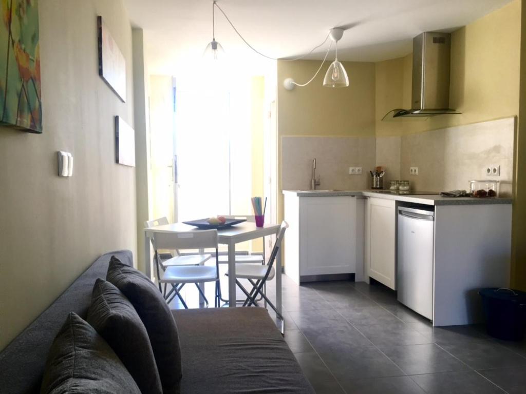 Center Rabdells Playa Apartment Олива Екстериор снимка