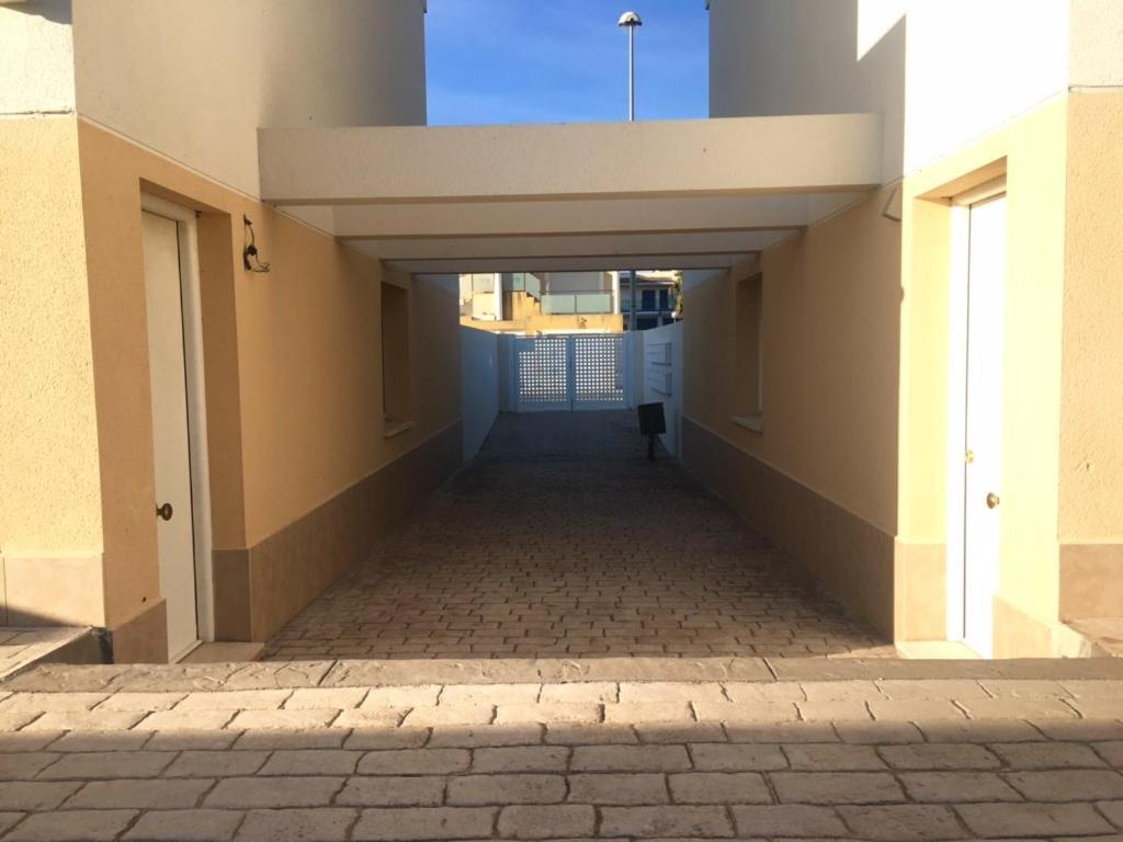 Center Rabdells Playa Apartment Олива Екстериор снимка